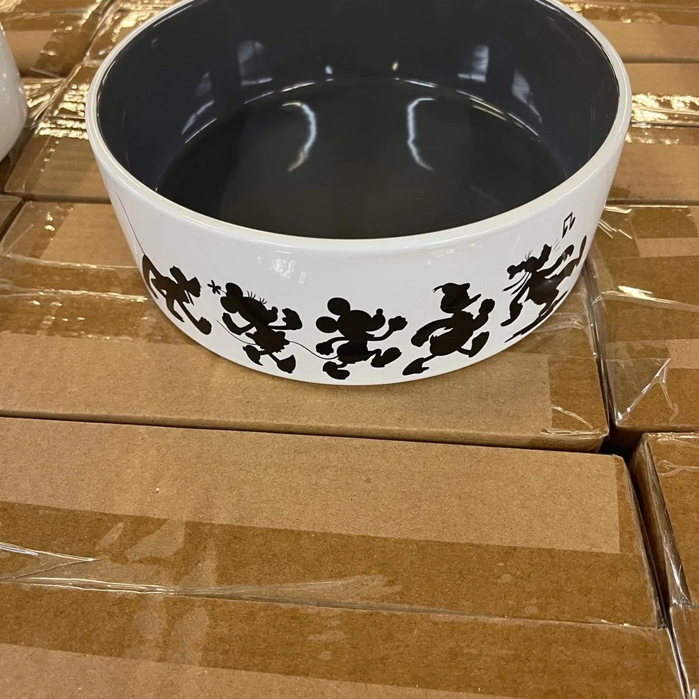 Disney Mickey and Friends Pet Bowls - Black and White